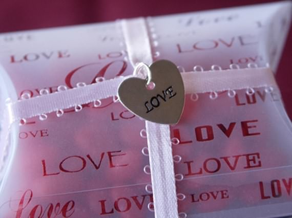 Gift Wrapping Ideas For Valentine’s Day, Gift Wrapping, Ideas For Valentine’s Day, Gift Wrapping Ideas, Valentine’s Day, Gift, Wrapping Ideas For Valentine’s Day