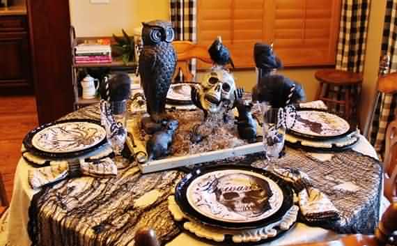 Tips To Set Your Halloween Table , Set Your Halloween Table , Halloween Table , Tips To Set Your Halloween , Table , Halloween