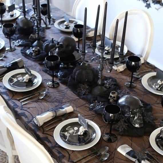 Tips To Set Your Halloween Table , Set Your Halloween Table , Halloween Table , Tips To Set Your Halloween , Table , Halloween