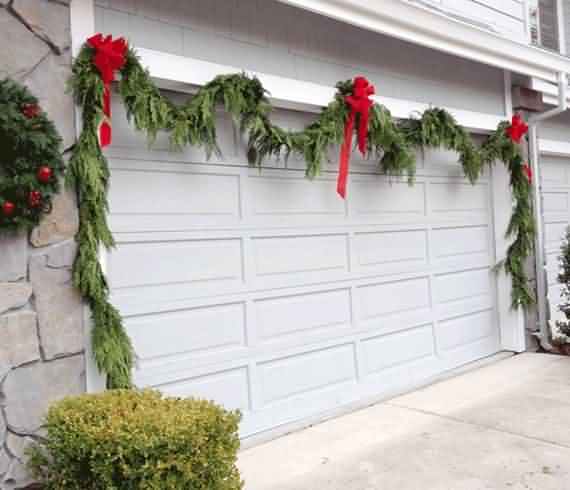 Decorating Your Garage For Christmas , Decorating Your Garage , Christmas , Garage