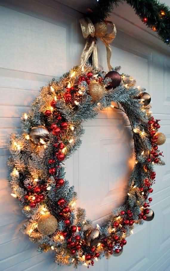 Decorating Your Garage For Christmas , Decorating Your Garage , Christmas , Garage