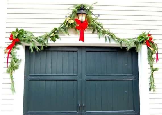 Decorating Your Garage For Christmas , Decorating Your Garage , Christmas , Garage