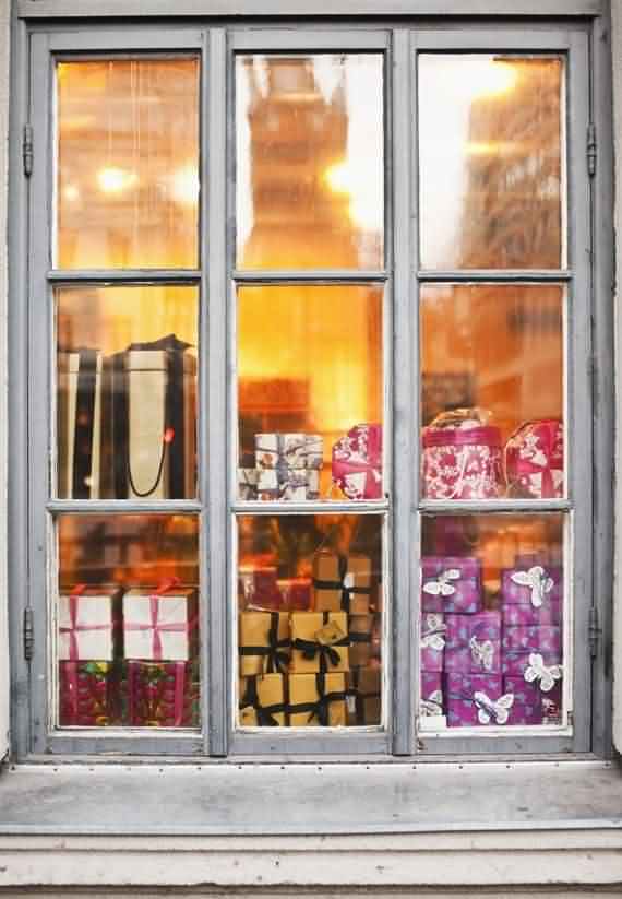 Stunning Christmas window decorations ideas , Stunning Christmas window decorations , Stunning Christmas window , Christmas window decorations ideas , Christmas window , Christmas , window