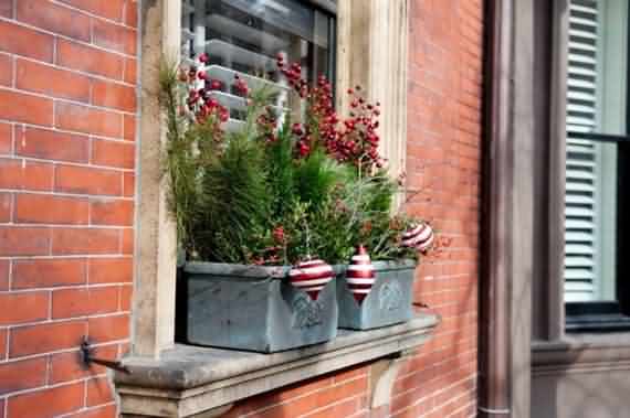 Stunning Christmas window decorations ideas , Stunning Christmas window decorations , Stunning Christmas window , Christmas window decorations ideas , Christmas window , Christmas , window