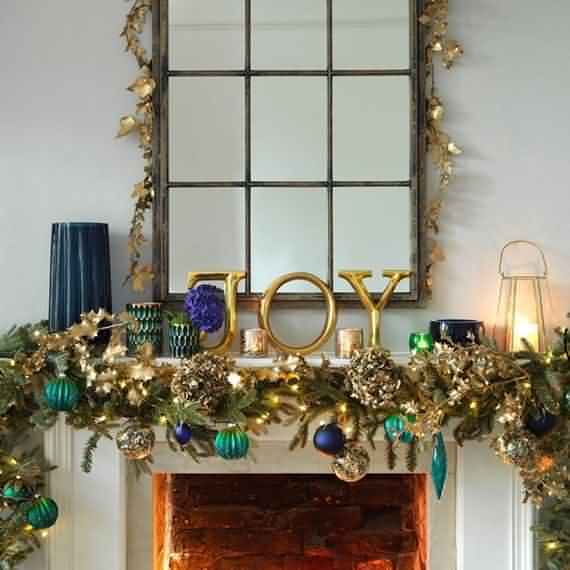Top Christmas Mirror Decor Ideas | 4 UR Break - Family Inspiration ...