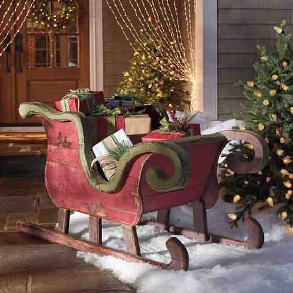 Best Christmas Sleigh Decor Ideas, Christmas Sleigh Decor Ideas, Christmas Sleigh, Christmas Sleigh Decor 