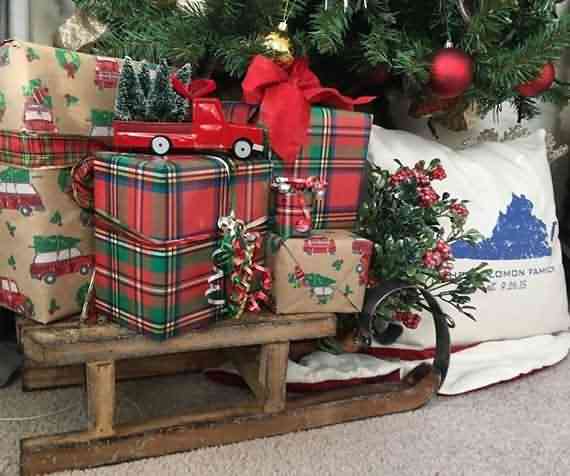 Best Christmas Sleigh Decor Ideas, Christmas Sleigh Decor Ideas, Christmas Sleigh, Christmas Sleigh Decor 