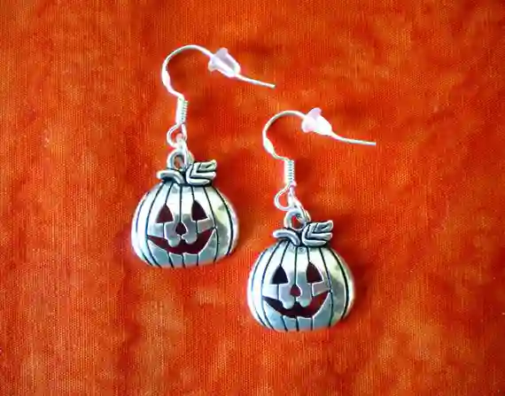 Best Halloween Earrings Ideas, Halloween Earrings Ideas, Halloween Earrings, Halloween, Earrings Ideas